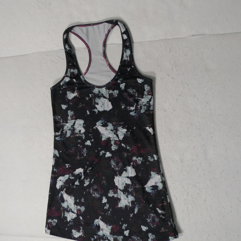 Lululemon Womens Racerback Tank XS Black Berry‎ Abstract Paint Print Athleisure